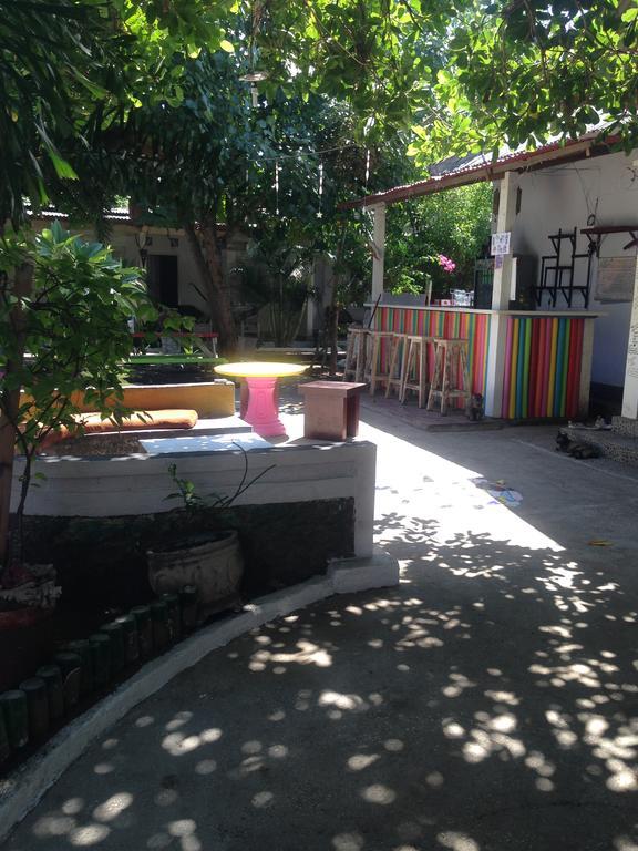 Good For Ya Knee Hostel & Bungalows (Adults Only) Gili Trawangan Exteriér fotografie