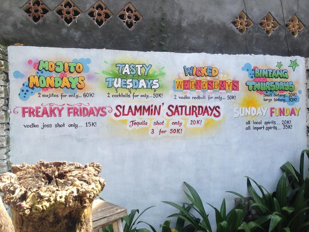 Good For Ya Knee Hostel & Bungalows (Adults Only) Gili Trawangan Exteriér fotografie