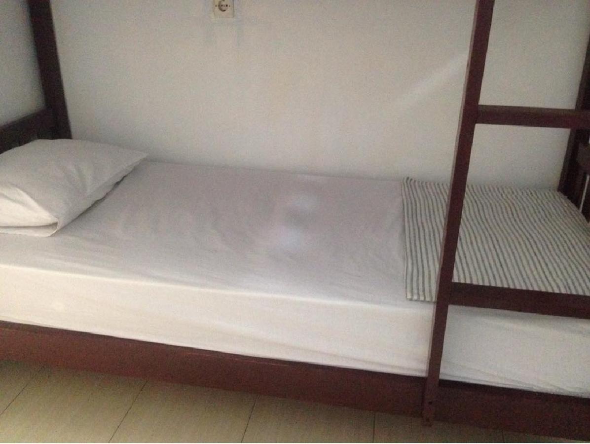 Good For Ya Knee Hostel & Bungalows (Adults Only) Gili Trawangan Exteriér fotografie