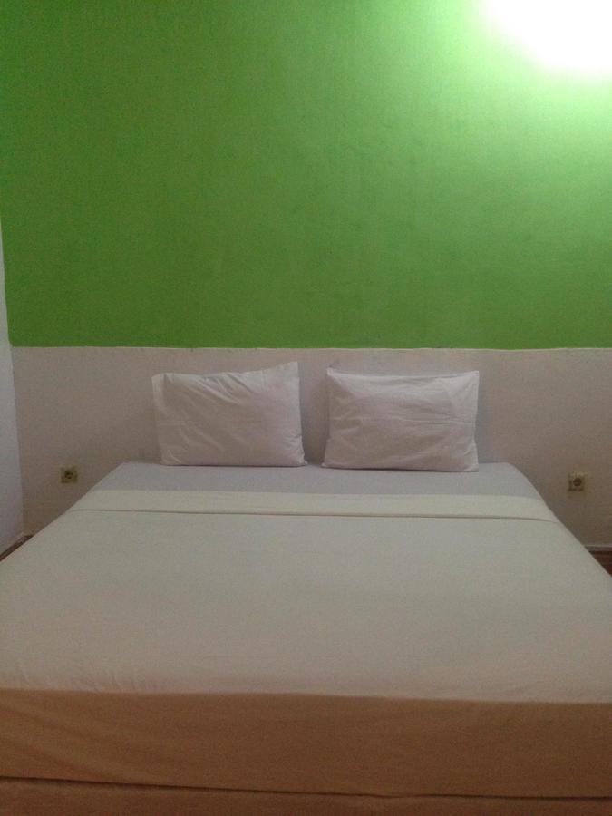Good For Ya Knee Hostel & Bungalows (Adults Only) Gili Trawangan Exteriér fotografie